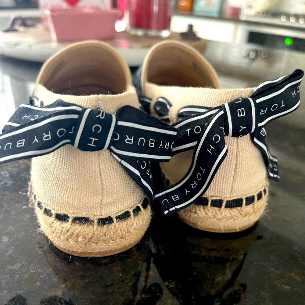 Tory Burch sold with box and shoe bag